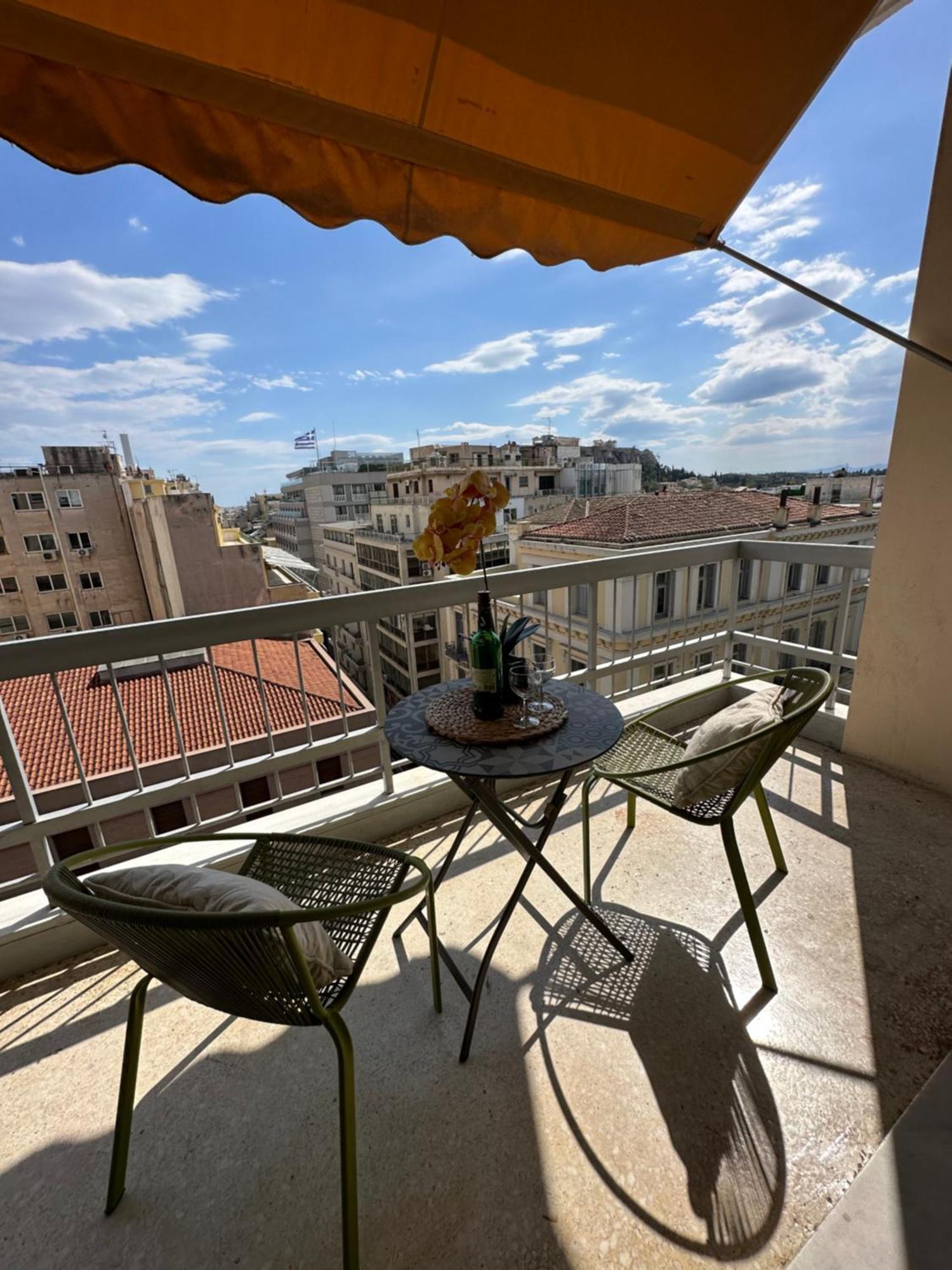 2 Bd Apt In Syntagma With Acropolis View Athén Kültér fotó