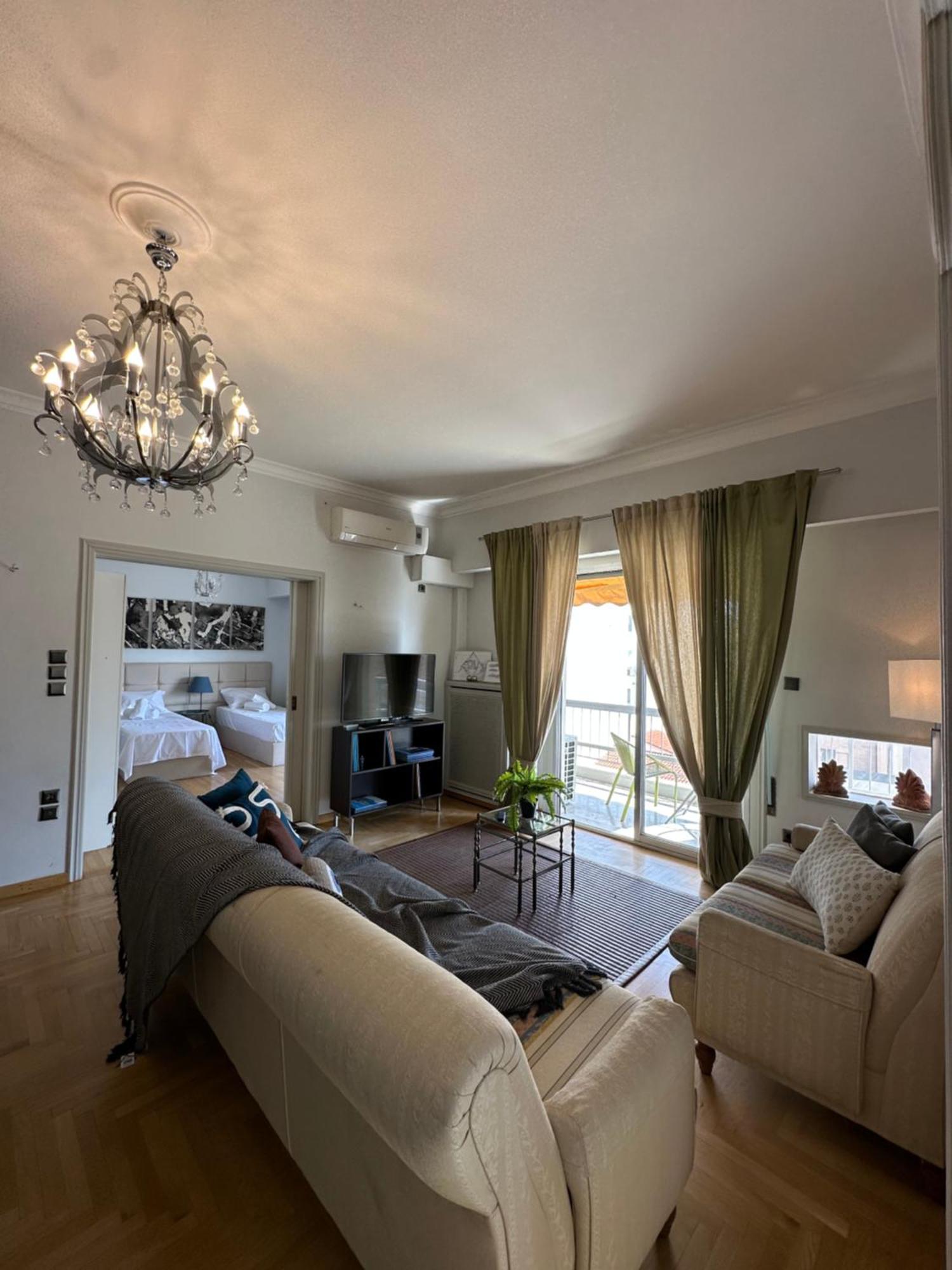 2 Bd Apt In Syntagma With Acropolis View Athén Kültér fotó