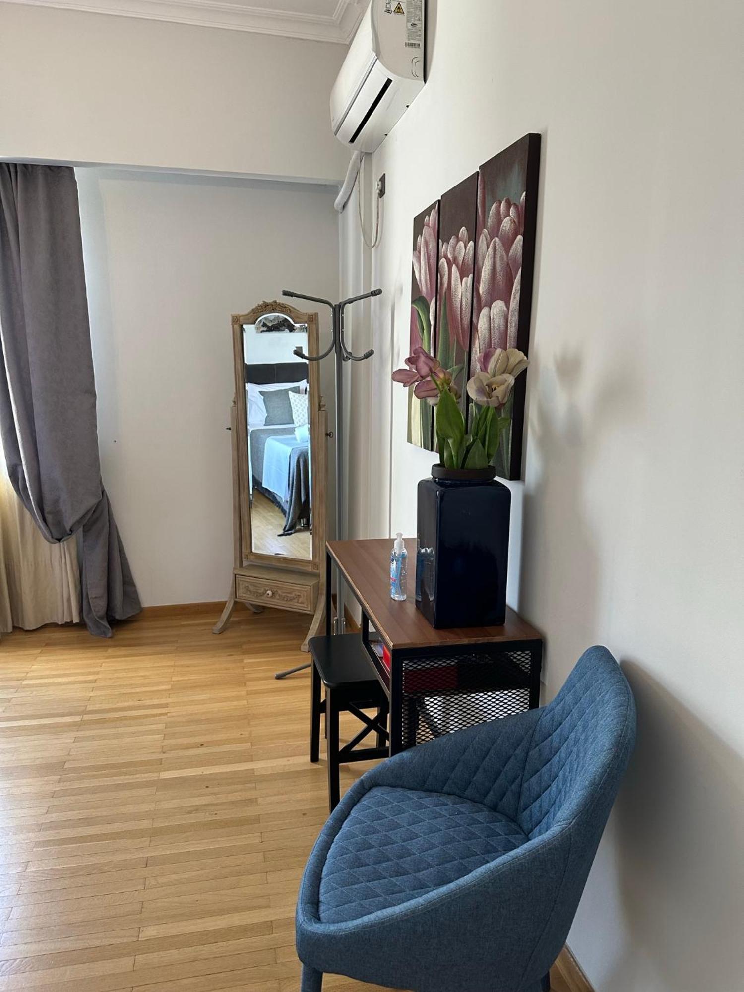 2 Bd Apt In Syntagma With Acropolis View Athén Kültér fotó