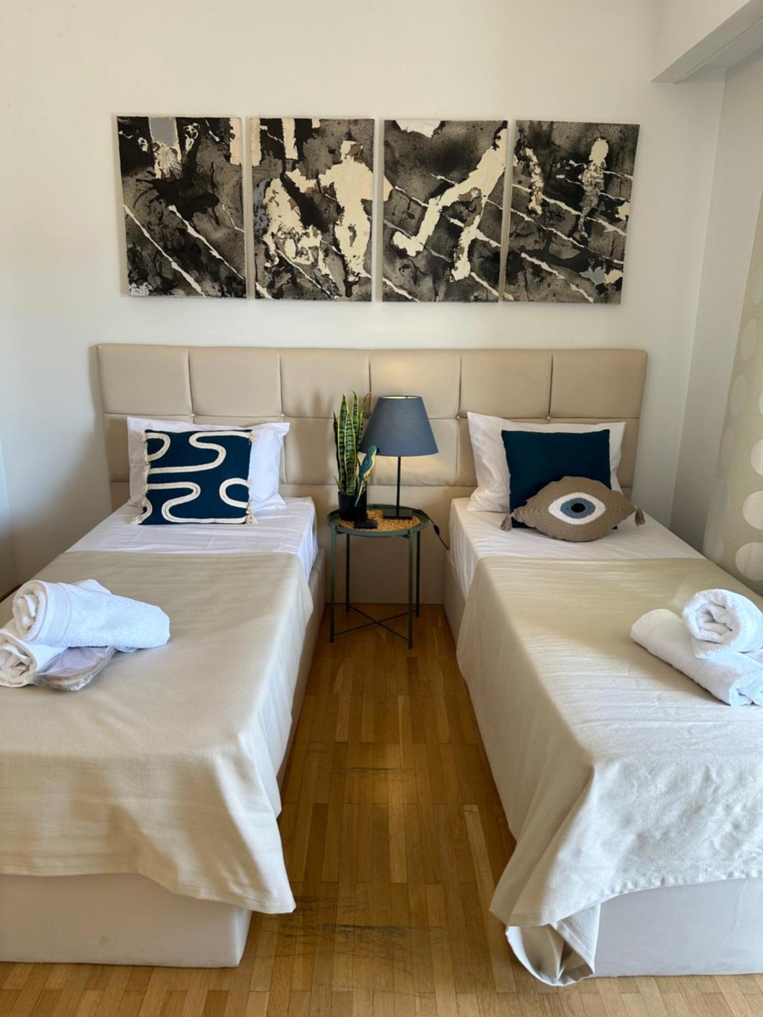 2 Bd Apt In Syntagma With Acropolis View Athén Kültér fotó