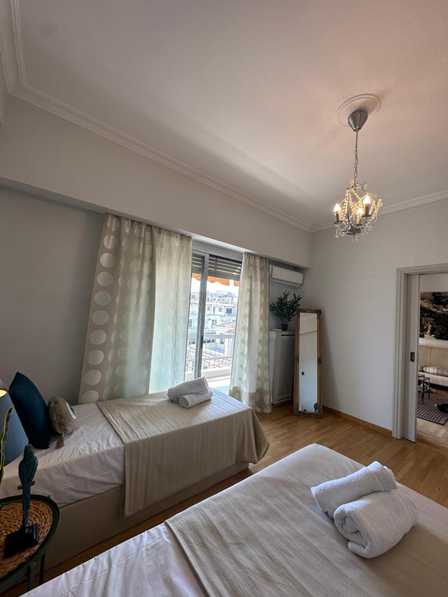 2 Bd Apt In Syntagma With Acropolis View Athén Kültér fotó